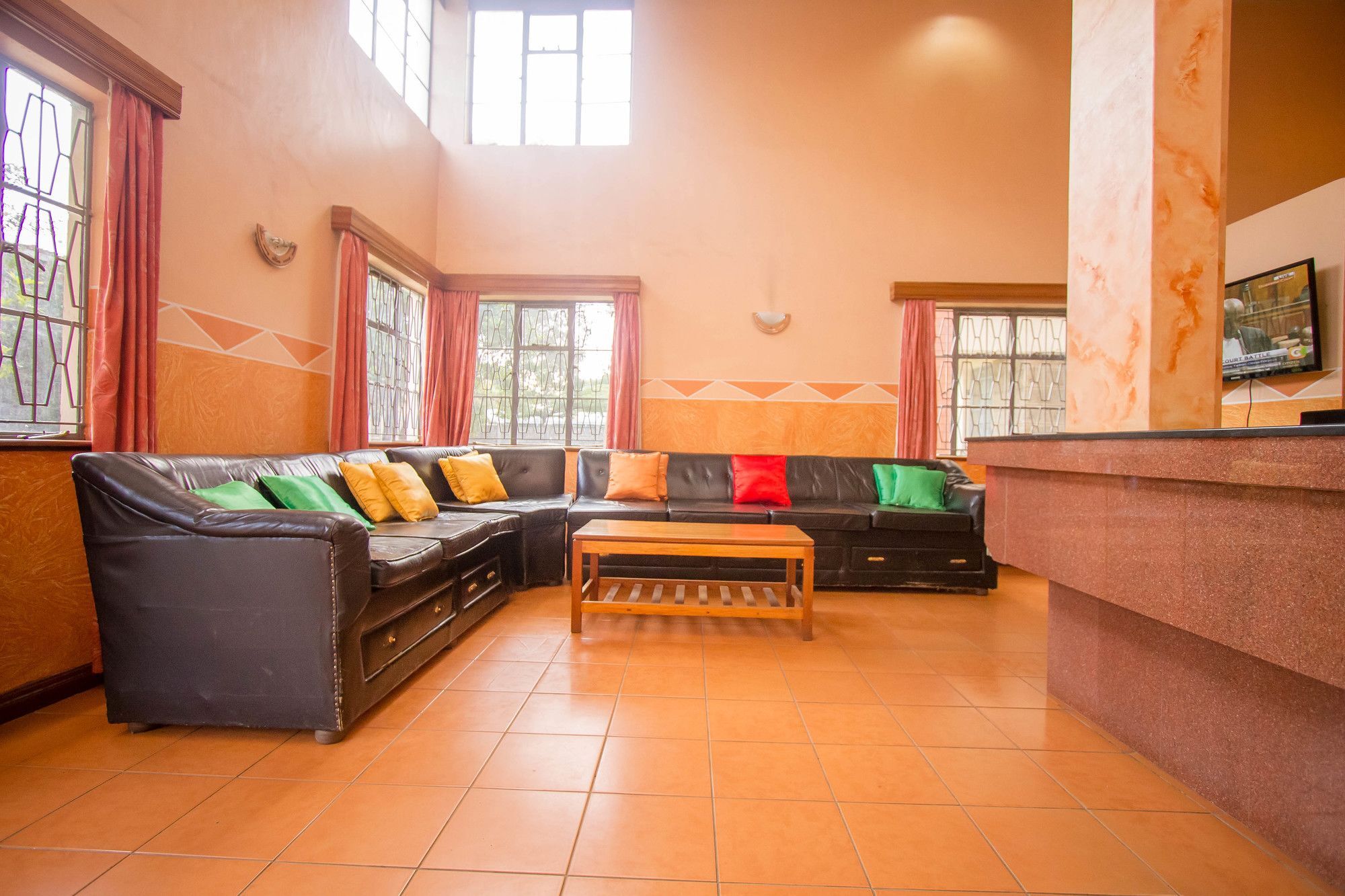 Milele Hotel Nairobi Exterior photo